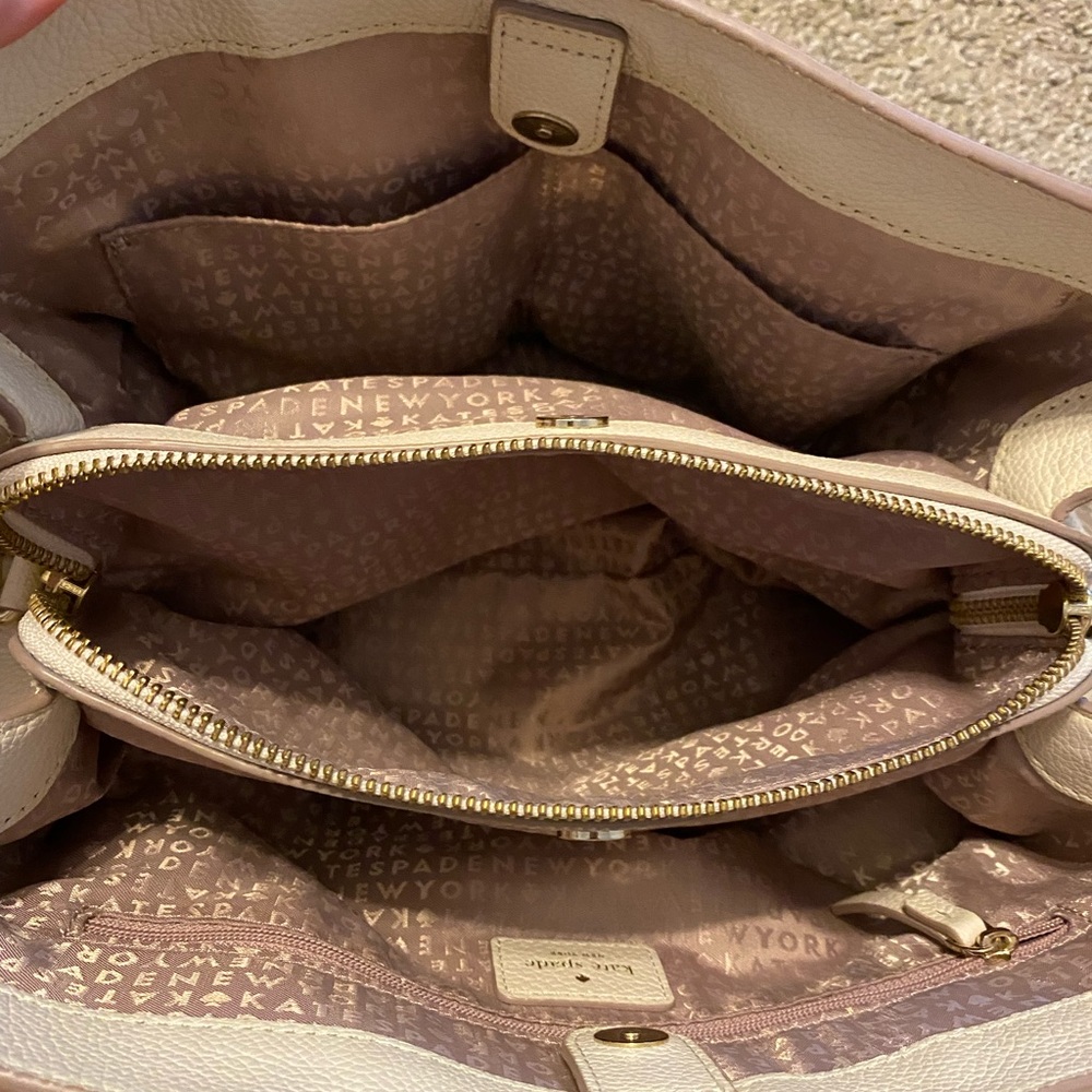 Kate Spade purse - Picture 4 of 4